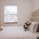 Boutique Style With Free Parking Apartamento