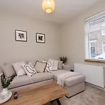 Boutique Style With Free Parking Daire York