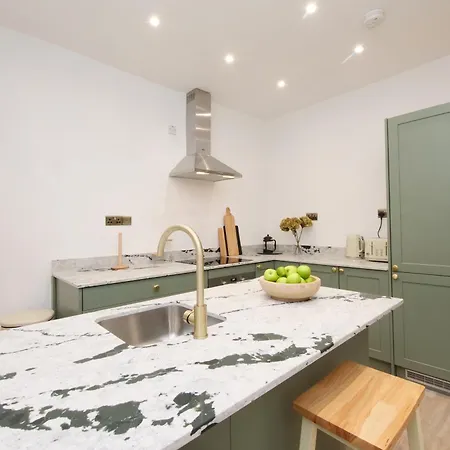 Boutique Style With Free Parking Apartmán *