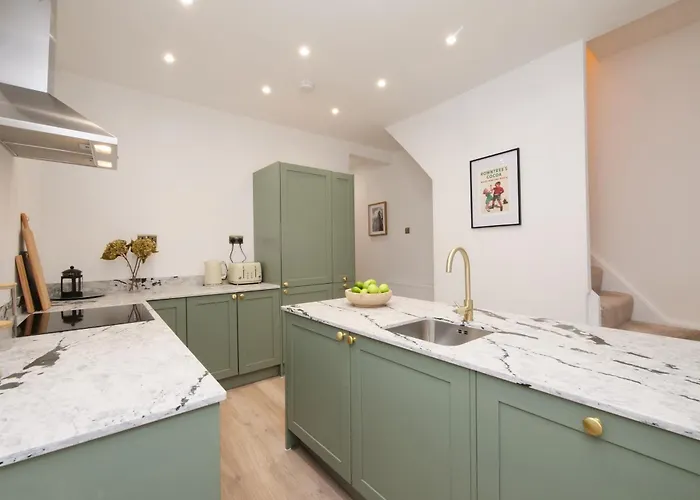 Boutique Style With Free Parking