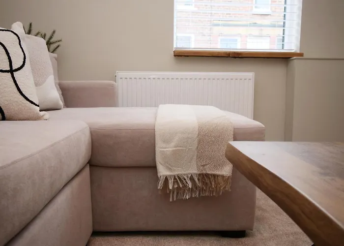 Boutique Style With Free Parking *