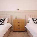 Apartment Boutique Style With Free Parking York